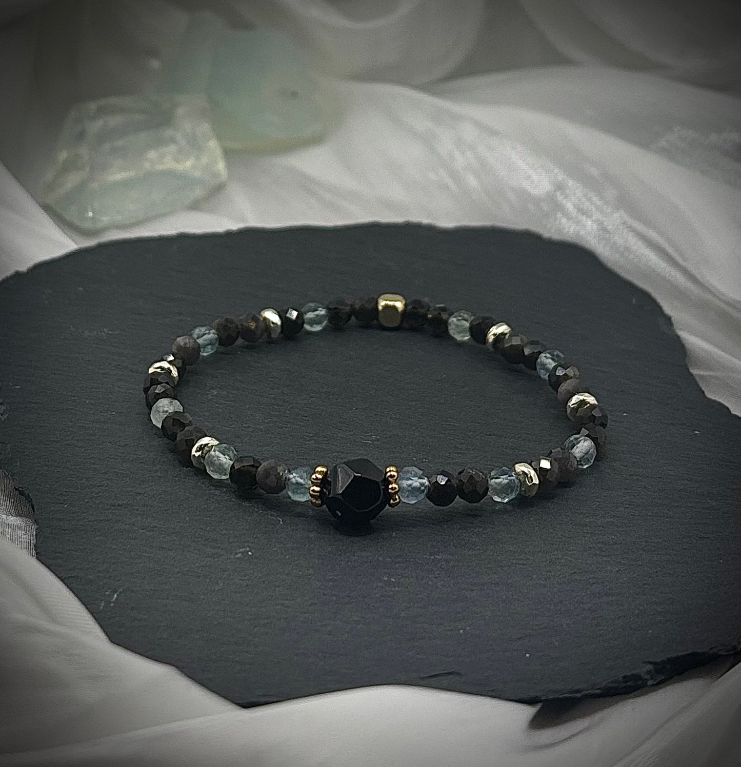 HOA Obsidian & Fluorit Verde | Armură Energetică